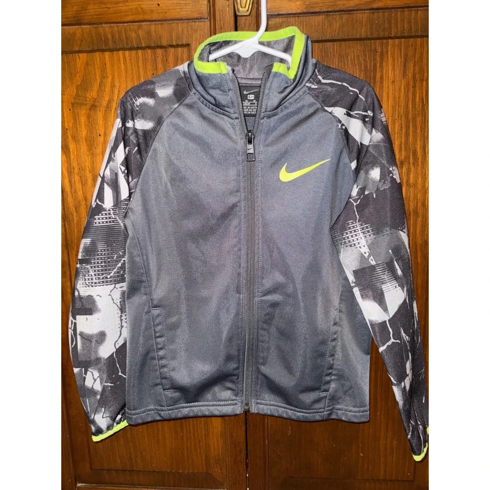 Nike Kids Gray Black Neon Green Graphic Full Zip Track Jacket Size 6 M 5-6YRS